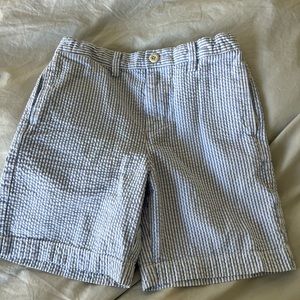 Boys Vineyard Vines Seersucker shorts - size 7